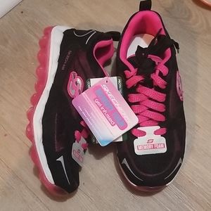Brand new girls memory foam skecherd